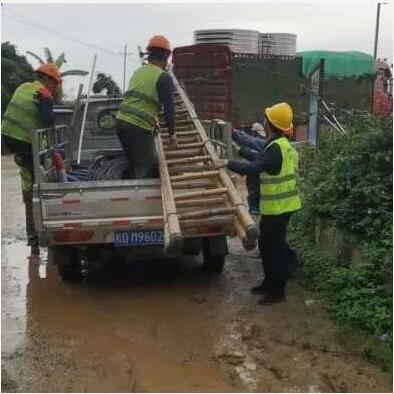 抗汛保通信 風雨中的信息守望者
